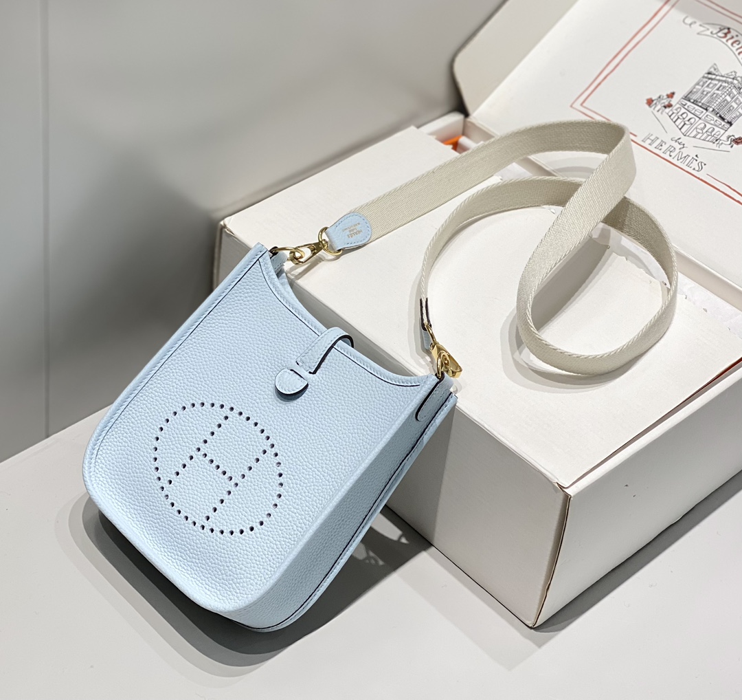 Hermes Evelyne 16 Amazone TPM Shoulder Bag In Sky Blue Clemence Leather